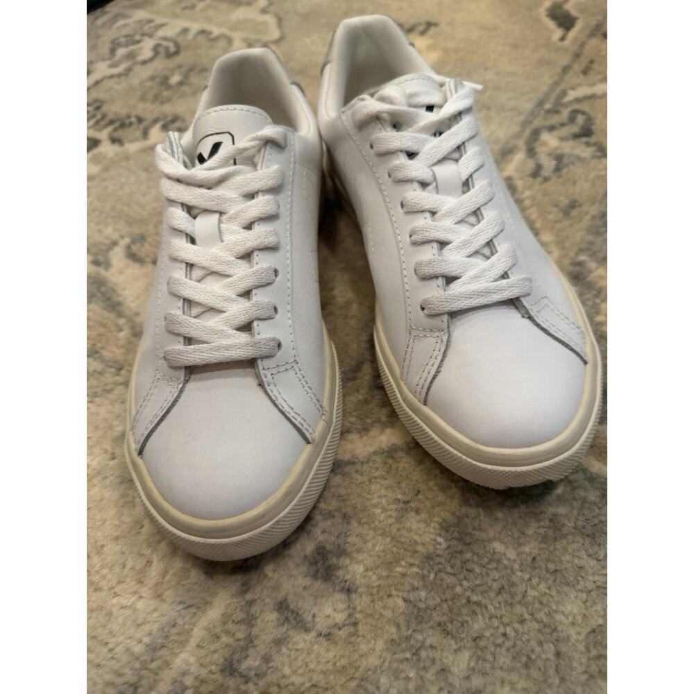 VEJA Low Esplar Leather Lace-Up Sneakers | White Great Condition Size 5 EUR 36 - Picture 15 of 16